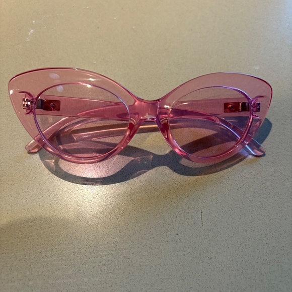Crap pink acetate sunglasses - Picture 3 of 7